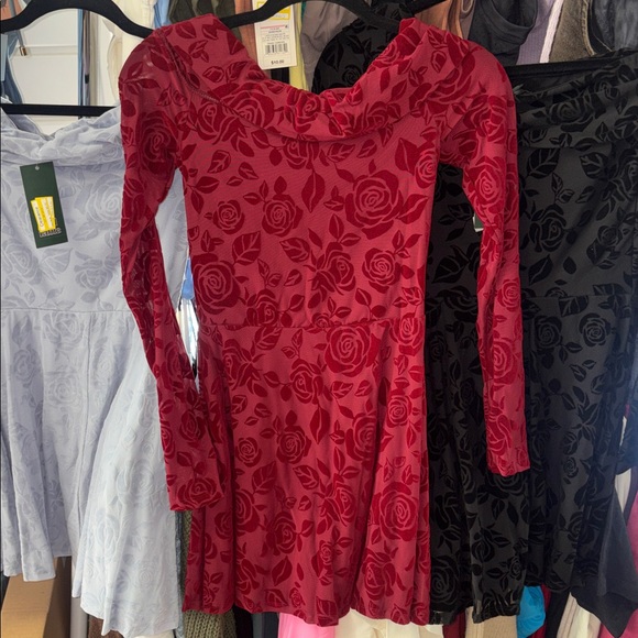 3 piece Elegant Floral Dress bundle - Picture 2 of 4